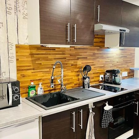 Calme & Cosy, A 2 Pas Du Centre Apartamento Avize Exterior foto